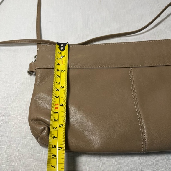 DEREK ALEXANDER DAL Tan Leather Crossbody Bag - Picture 6 of 10